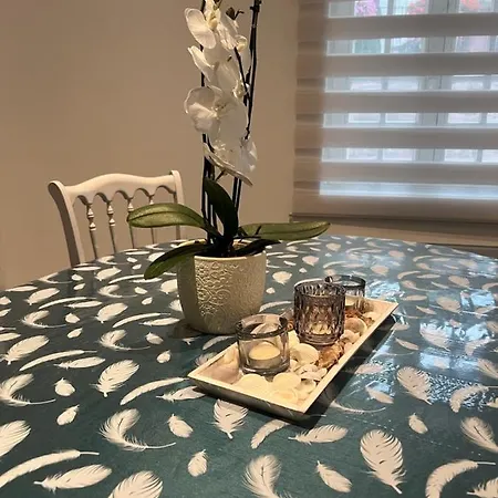 Paon Apartment